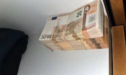 Hollanda’da bir evde 340 bin euro nakit para ve silah ele geçirildi