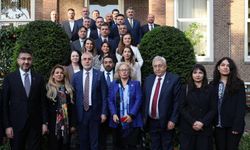 Bakan Işıkhan: Hollanda’da yaşayan Türklerin başarılarıyla gurur duyuyoruz