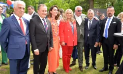 Türk-Hollanda Haring Partisi yaklaşık 400 davetliyi buluşturdu