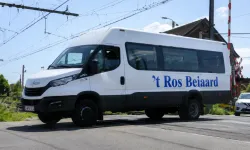 Belçika'da okul servisinde unutulan 12 yaşındaki çocuk 5 saat mahsur kaldı