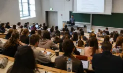 Almanya’da BAföG desteği artırılıyor: Yeni rakamlar belli oldu