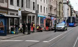 Almanya'da polis 14 yaşındaki Türk çocuğu silahla vurdu