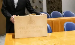 Hollanda'da koalisyon ortakları bütçe görüşmelerinde yine anlaşamadı
