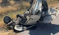 Türkiye'de trafik kazasında bir gurbetçi hayatını kaybetti, diğeri ağır yaralandı
