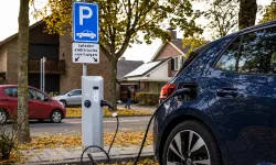 Hollanda’da ikinci el elektrikli otomobil alacaklara 6 bin euroya kadar destek