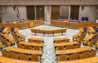 Hollanda Meclisi cinsiyet değiştirmeyi kolaylaştıracak yasa tasarısını reddetti