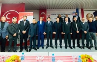 Utrecht Türk Kültür Merkezi'nde bayrak değişimi
