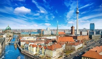 Almanya'da büyük şehirlerde kira artışı yavaşladı, ev fiyatları düşmeye devam ediyor