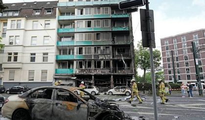 Almanya'da kundaklanan binada biri Türk 3 kişi can verdi
