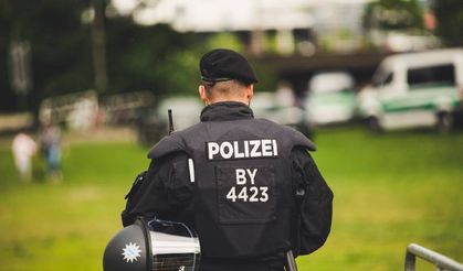 Alman polisine 'etnik fişleme' eleştirisi
