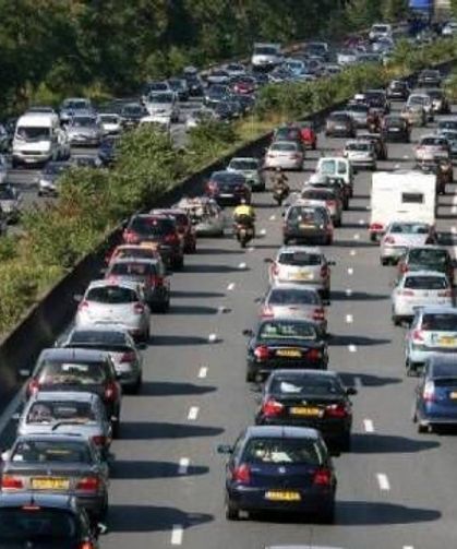 Fransa’da şehir merkezlerinde dizel araç kısıtlaması kaldırılıyor