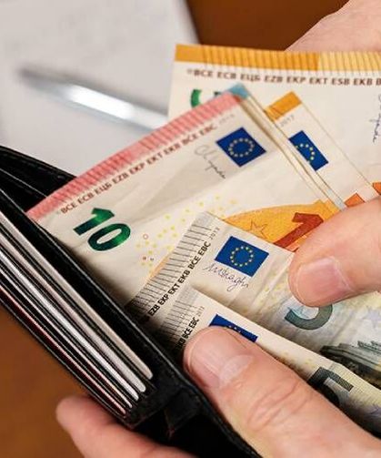 Almanya’da 63 yaş üstü Bürgergeld alanlara zorunlu erken emeklilik geliyor