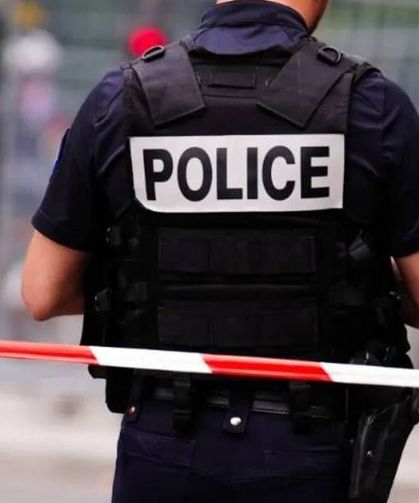 Fransa’da okulda zorbalık gören genç kız hayatına son verdi