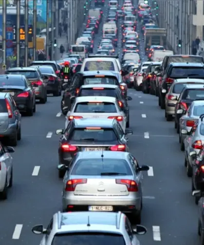 AB'den dikkat çeken çağrı: Yakıt tüketimi azaltın