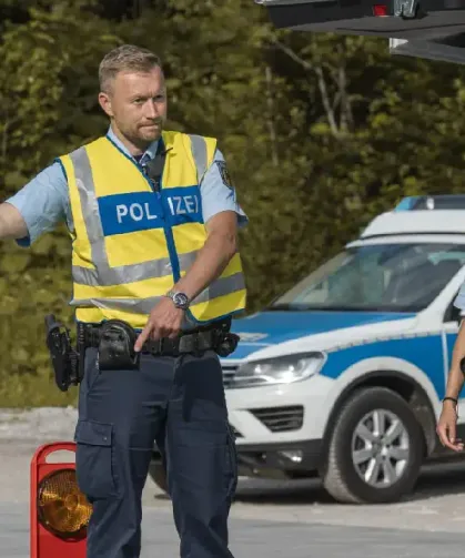 Almanya’da aşırı yavaş giden sürücülere de ceza kesiliyor