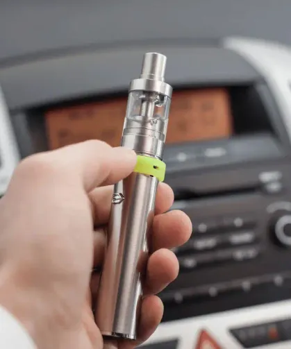 Almanya’da direksiyon başında elektronik sigara kullananlara ceza geliyor