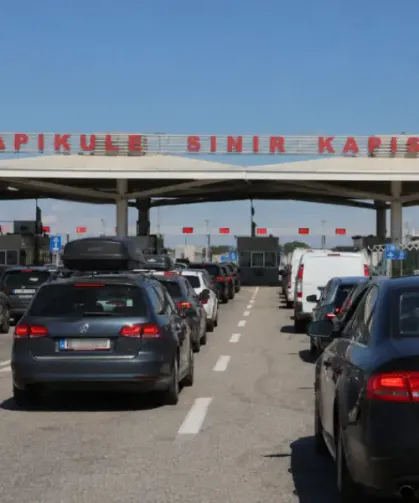 Gurbetçilere uyarı: Türkiye'de trafik cezası ve HGS borcunuzu önceden kontrol edin
