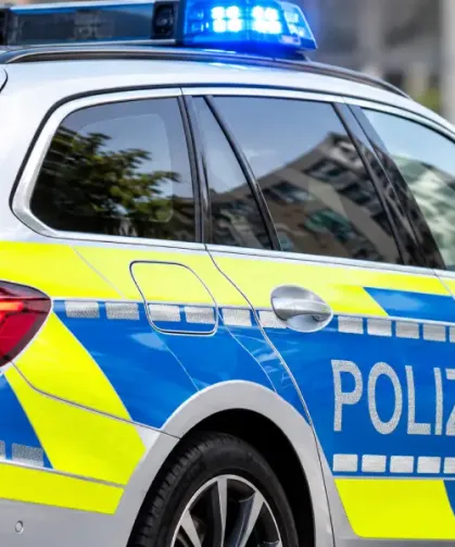 Almanya'da sahte dil sertifikası şebekesine operasyon: 7 kişi yakalandı