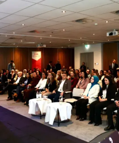 YTB'den Hollanda, Belçika ve Fransa'dan 90 Türkçe öğretmenine sertifika