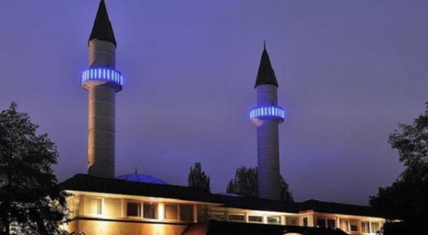 Hollanda Zaandam polisinden Ramazan ayına özel mesaj