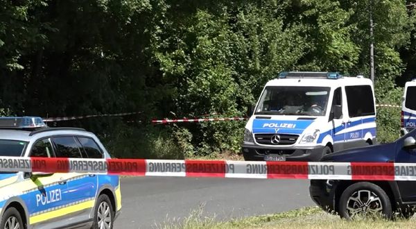 Almanya’da 15 yaşındaki kız bir parkta ölü bulundu, 2 okul arkadaşı tutuklandı