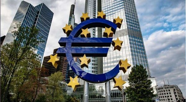Avrupa Merkez Bankası 2011 yılından bu yana ilk kez faiz artırdı