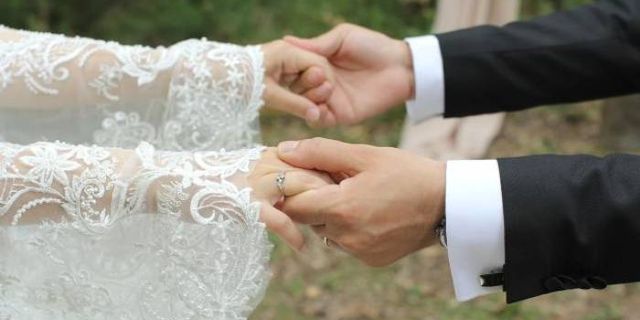 Hollanda'da ikinci nesil Türklerin yüzde 70'i 'ithal evlilik' istemiyor