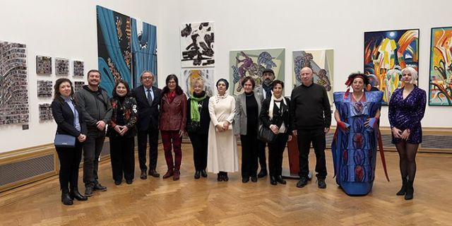 Hollanda'da Türk sanatçıların hazırladığı "Aura" sergisi açıldı