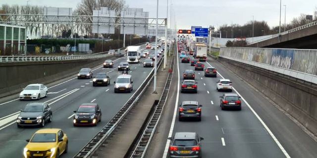 Hollanda’da 2023’de sürücüleri ilgilendiren değişiklikler