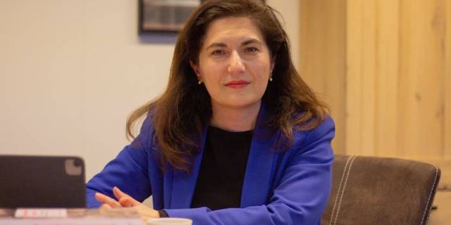 Hollanda’nın ilk Türk belediye başkanı Şahin’e göre iki kültürle büyümek ‘ayrıcalık’