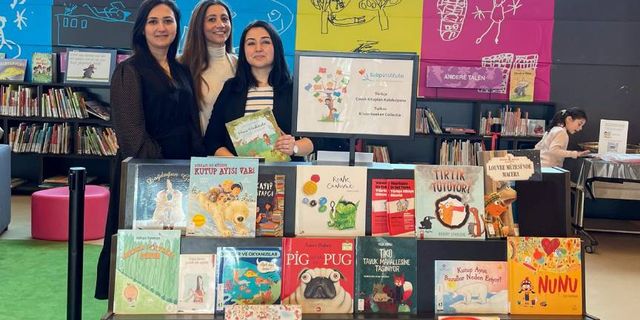 Tulip Enstitüsü Hollanda’daki kütüphaneleri Türkçe kitaplarla zenginleştirmeye devam ediyor