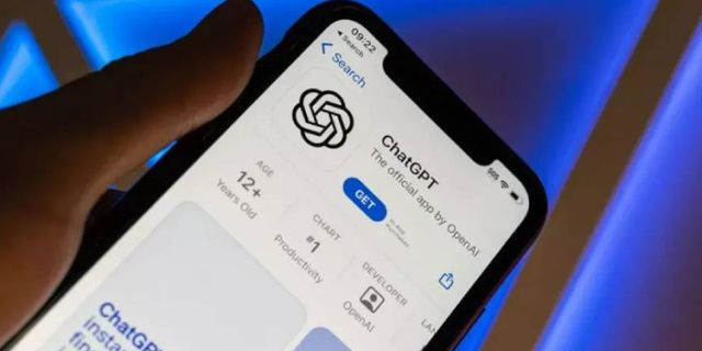 ChatGPT artık Hollanda'daki iPhone'larda kullanılabiliyor