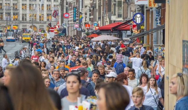 Hollanda’da bu yıl yoksullar hariç, neredeyse herkesin geliri artacak