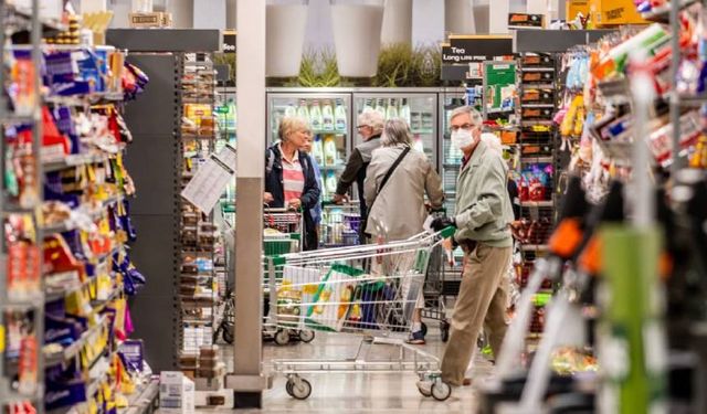 Hollanda’da market ürünleri, komşu ülkelere göre iki kat daha pahalı