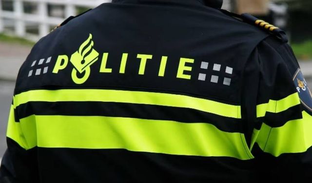Hollanda’da polis yanlışlıkla 3 çocuklu ailenin evini bastı