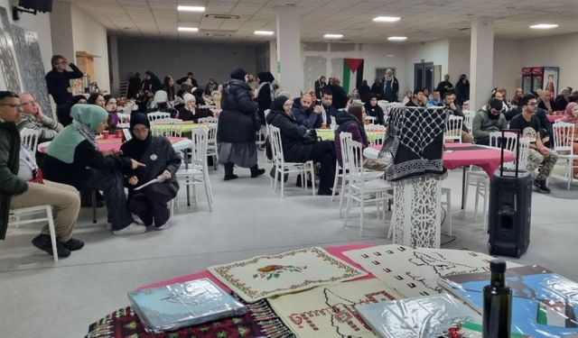 Belçika'da Filistin İçin Liege Platformu, Gazze için yardım gecesi düzenledi