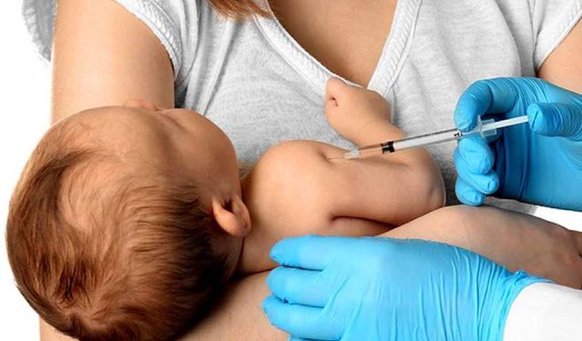 Hollanda’da VVD’den çocuk bakım merkezlerinde aşı zorunluluğu önerisi
