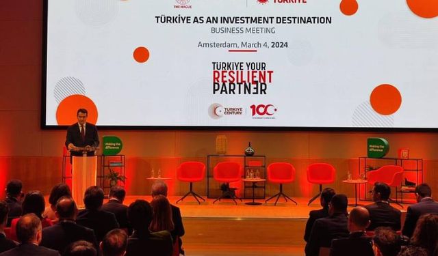 Hollanda'da çok sayıda yatırımcının katıldığı etkinlikte, Türkiye'nin potansiyeli ve imkanları tanıtıldı