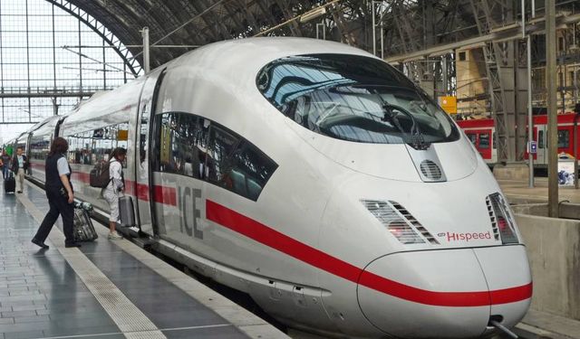 Paris-Berlin yüksek hızlı tren seferleri Aralık'ta başlıyor, yolculuk 8 saate düşecek