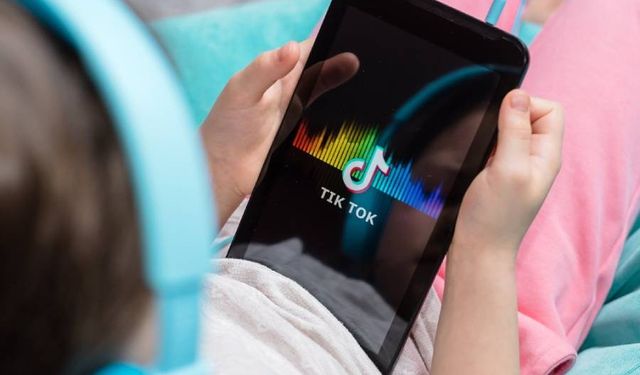 Fransa'da 7 aile TikTok’a savaş açtı: Zararlı içerikler çocukları tehlikeye atıyor!