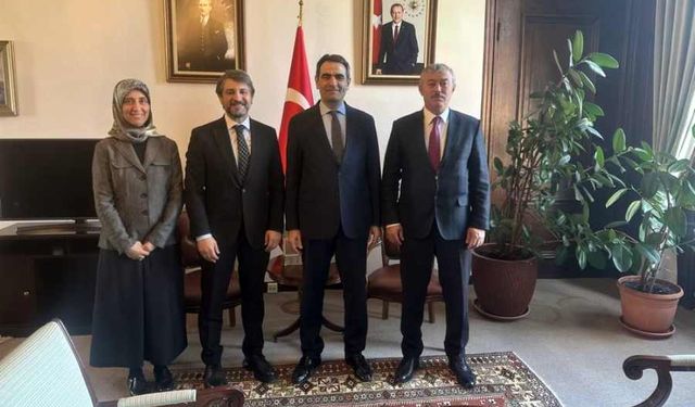 MEB Genel Müdürlerinden Hollanda’ya eğitim ziyareti