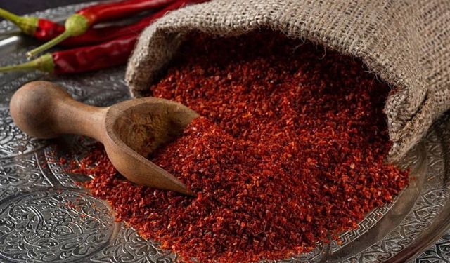Avusturya’da pul biberlerde zehirli madde alarmı