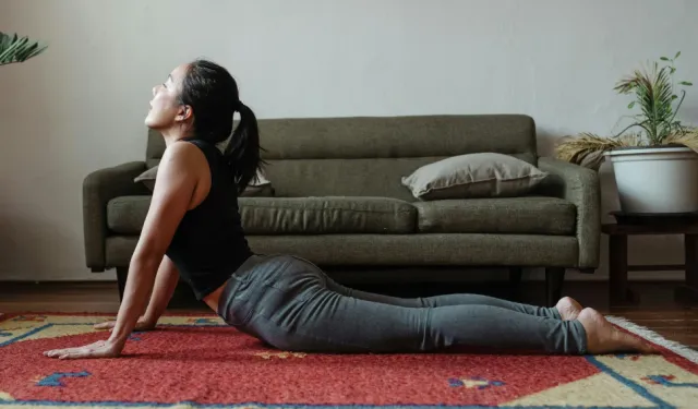 Güne enerjik başlamak için 10 dakikalık sabah rutini