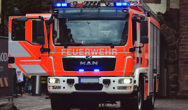 Almanya’da yangına yetişmeye çalışan itfaiyeciye hız cezası kesildi