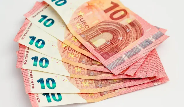Belçika’da dolaşımda olan sahte 10 eurolar için uyarı yapıldı
