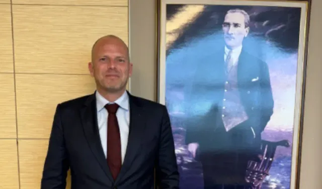 Belçika Savunma Bakanı Francken’den Atatürk’e övgü