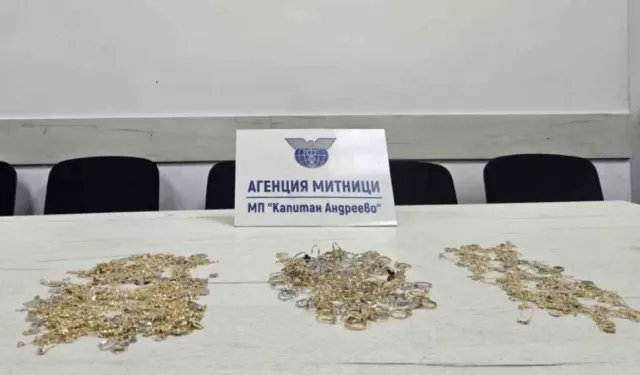 Bulgaristan sınırında Türk plakalı araçta 75 bin euroluk altın ele geçirildi