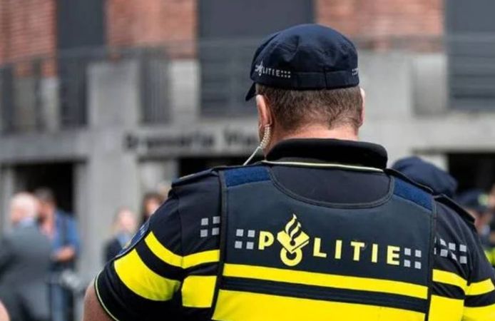 Hollanda’da süpermarket önlerinde bağış adı altında dolandırıcılık