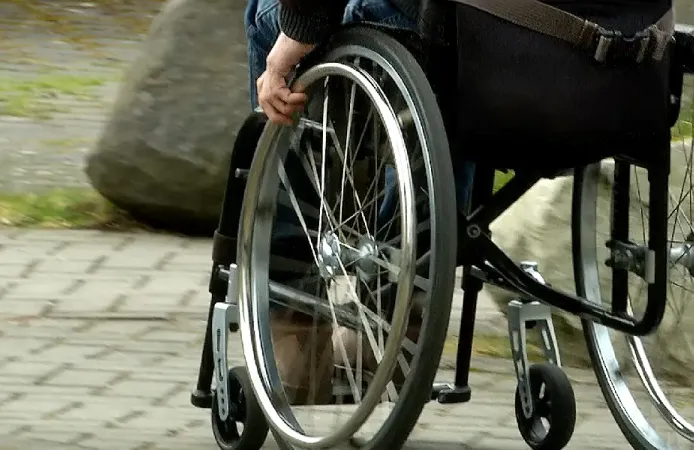 Hollanda’da yüz binlerce hasta ve engelli kişi hak ettiği ödeneği alamıyor