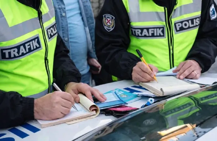 Türkiye’de yabancı ehliyetle araç kullanan gurbetçilere para cezası var mı?